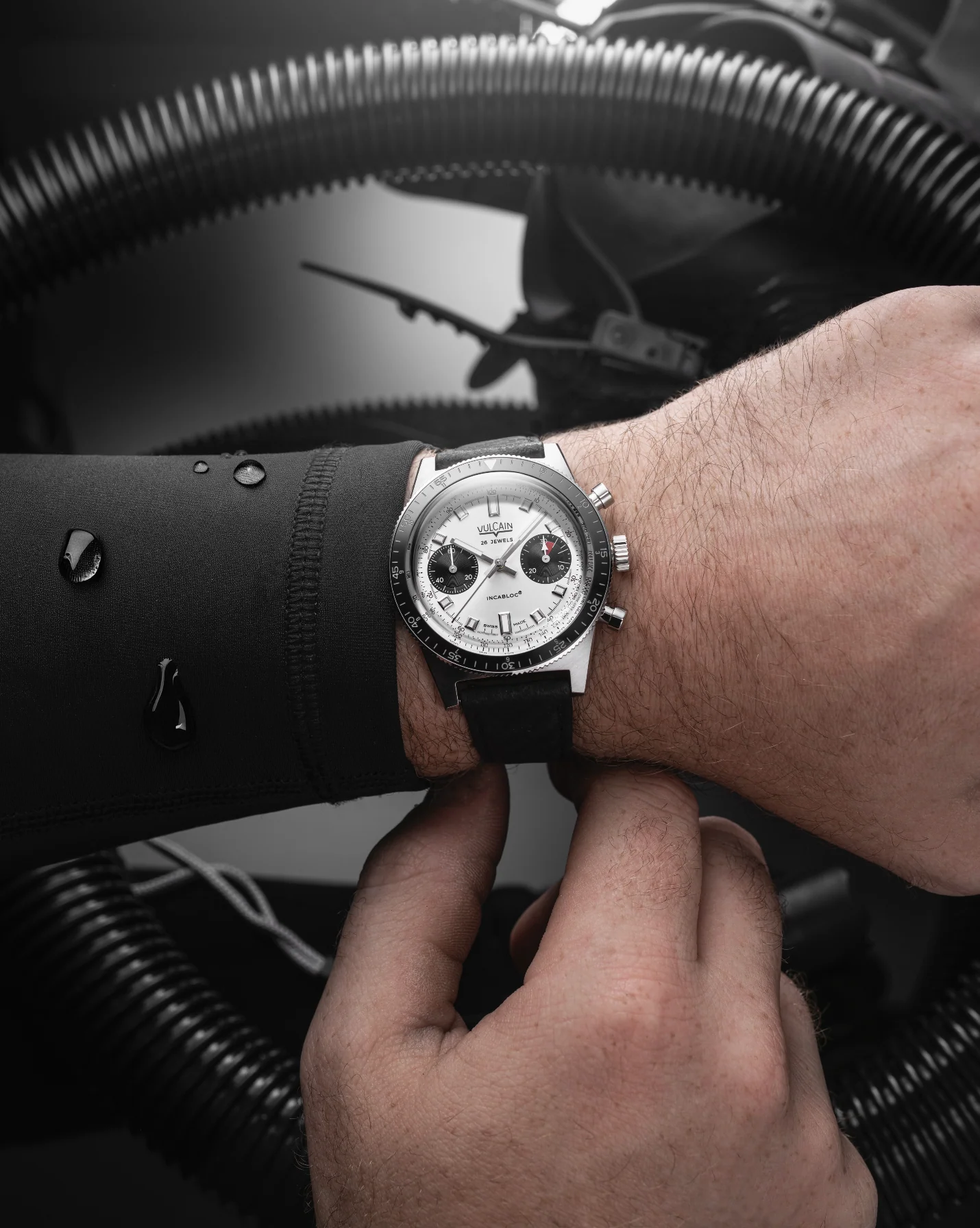 Skindiver Chronograph White - Image 5