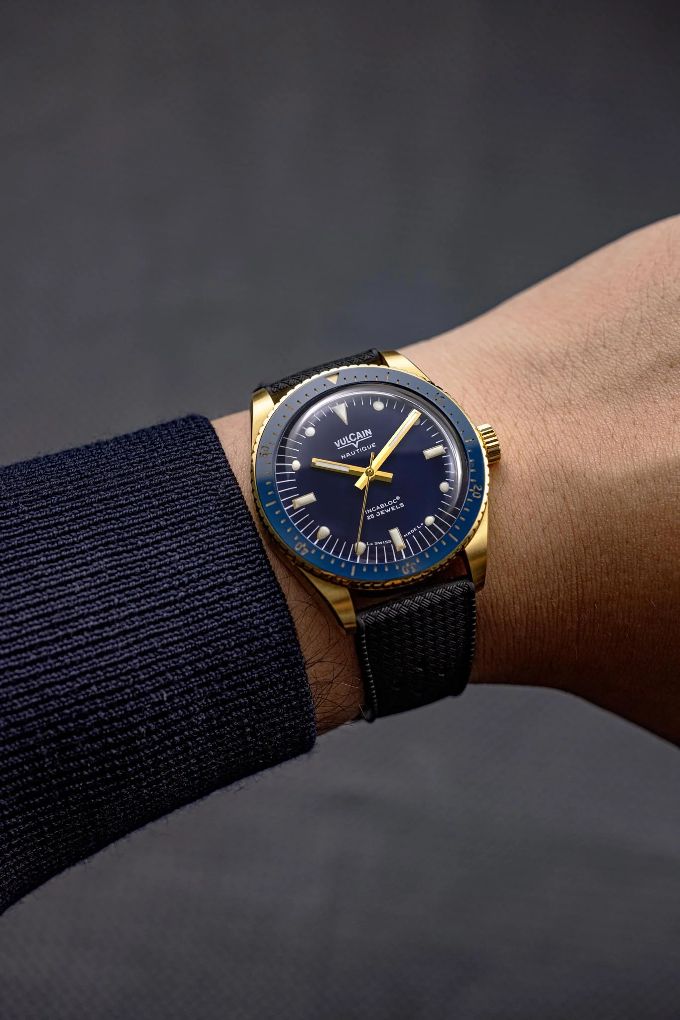 Skindiver Nautique - Gold & Blue - Image 12