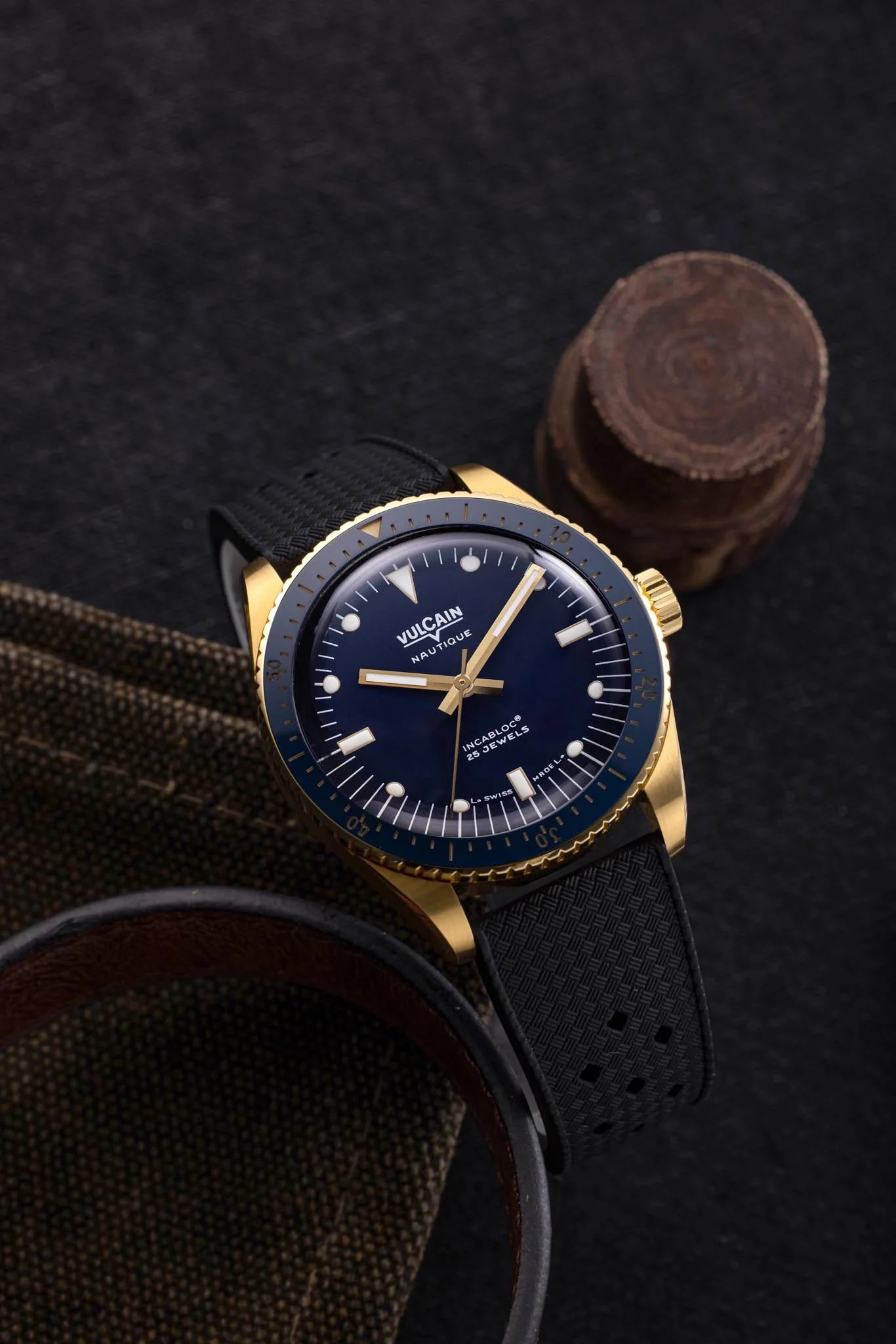 Skindiver Nautique - Gold & Blue - Image 14