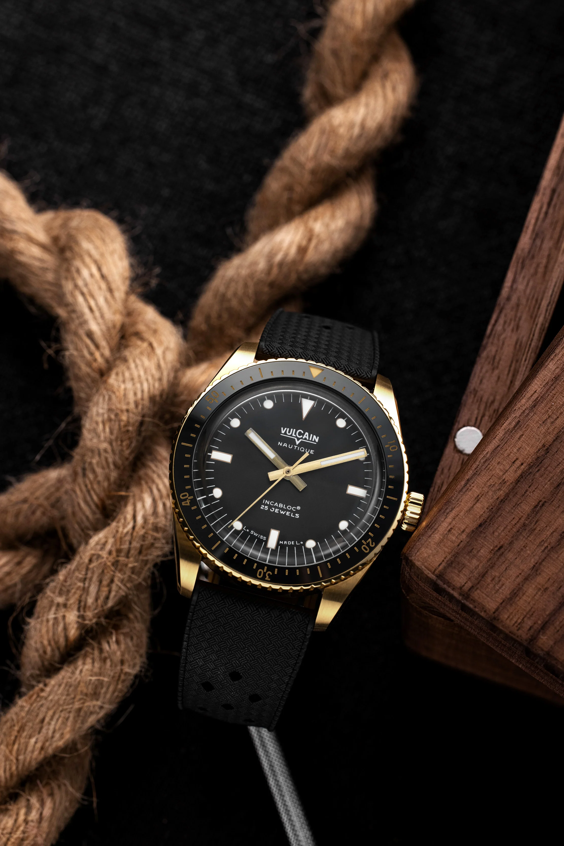 Skindiver Nautique - Bronze & Black - Image 16