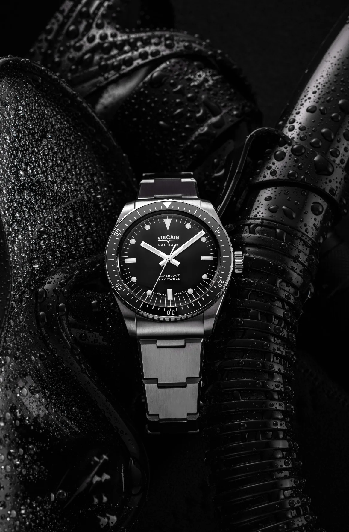 Skindiver Nautique - Black with White Lum - Image 29