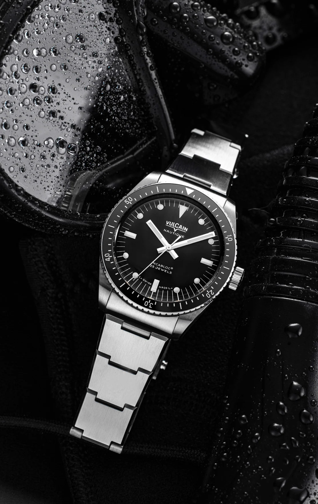 Skindiver Nautique - Black with White Lum - Image 31