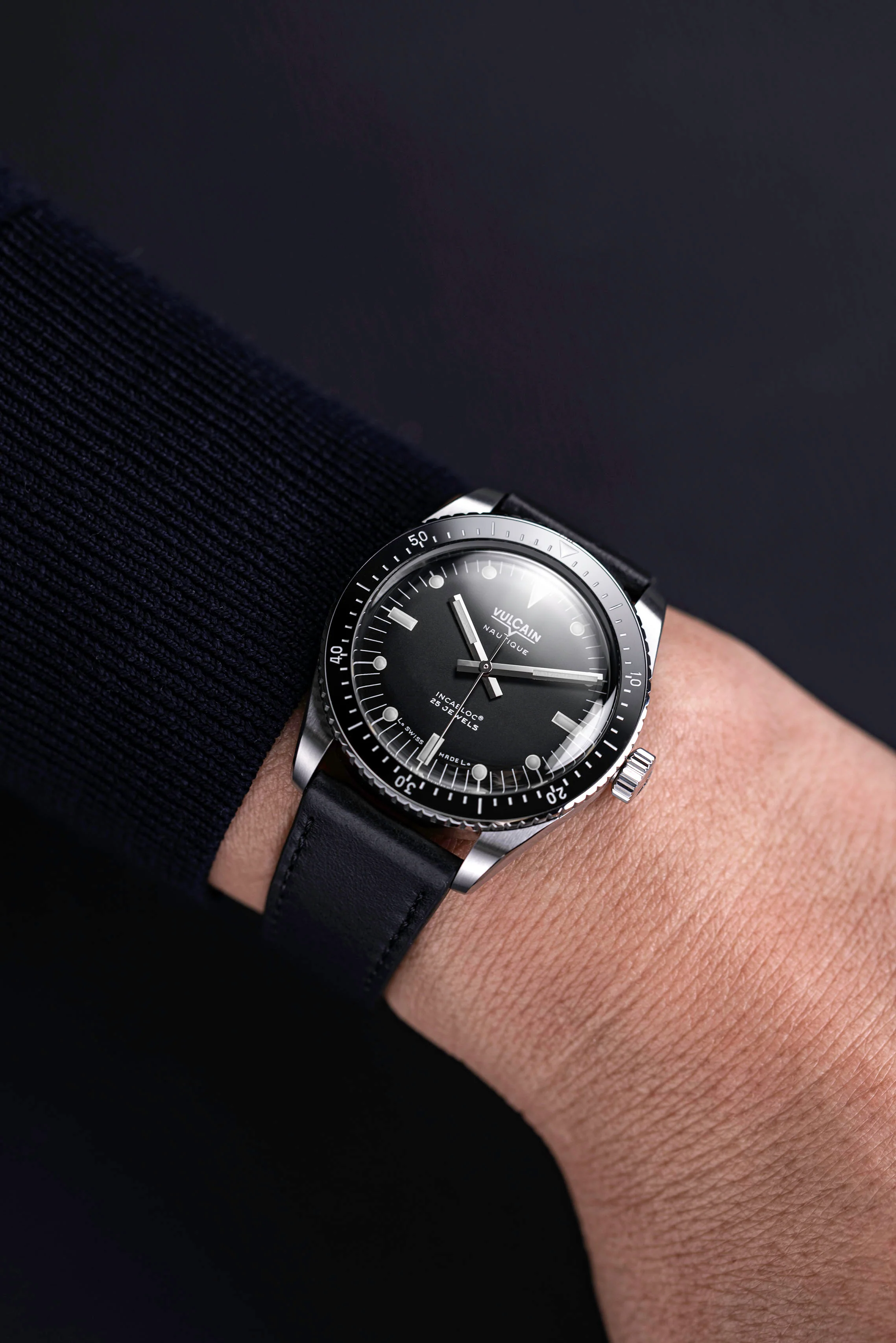 Skindiver Nautique - Black with White Lum - Image 7